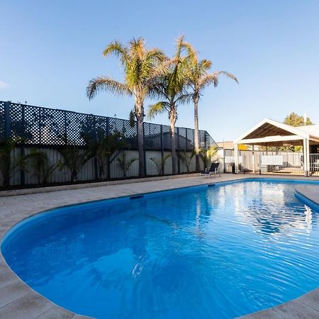 Sails Geraldton Accommodation Exterior photo